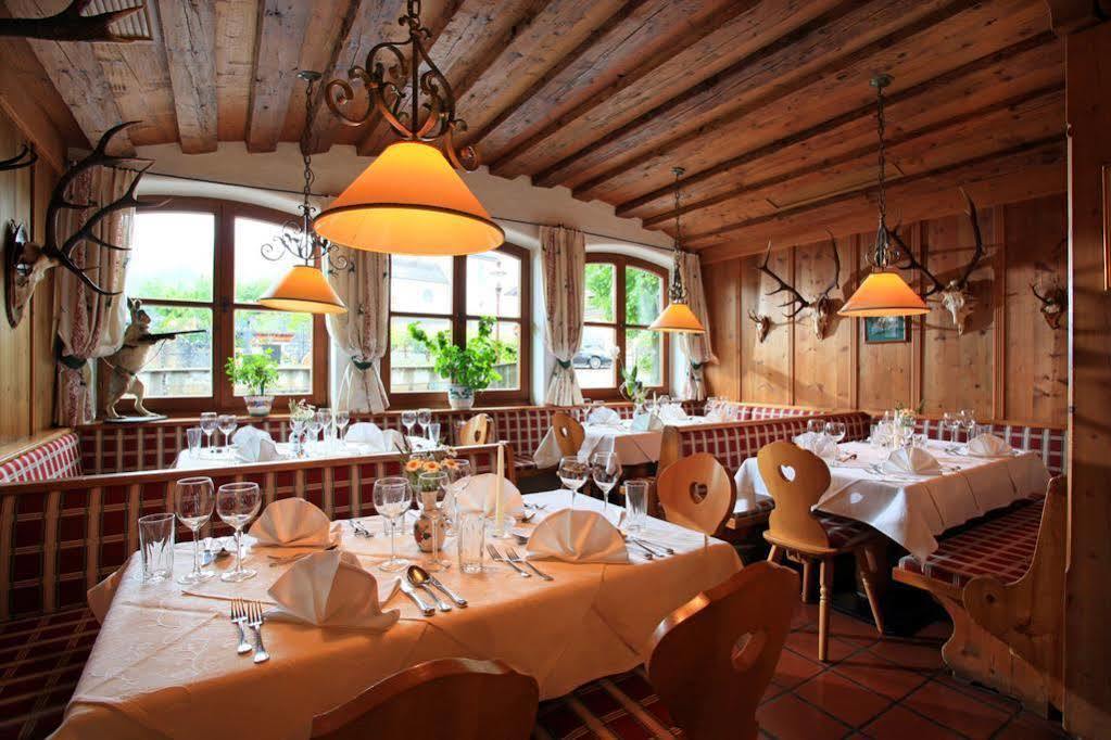 Hotel Kirchenwirt Kirchberg in Tirol Exterior photo